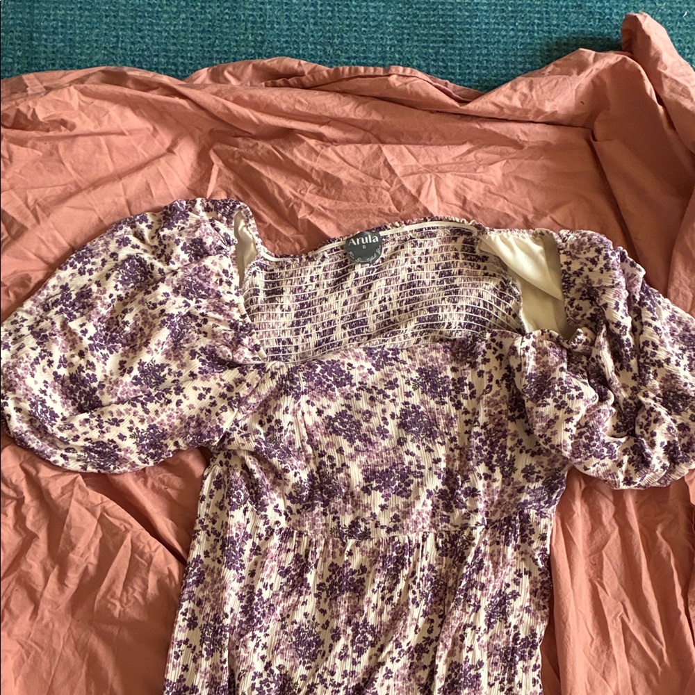 ARULA Lavender Floral Puff Sleeve Mini Dress